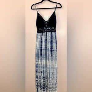 Xhilaration Maxi Dress ▪️ blue crochet, shibori spaghetti strap low back